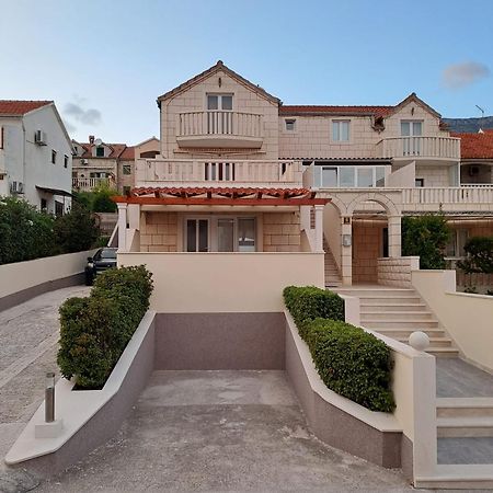 Apartments Jerica Bol Zewnętrze zdjęcie